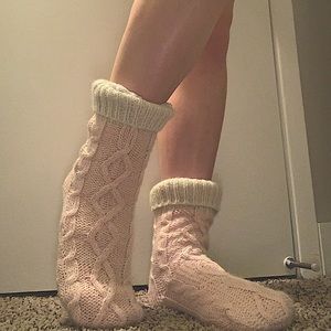 Cable knit socks